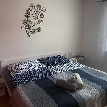 Niagara Guest house Trebic